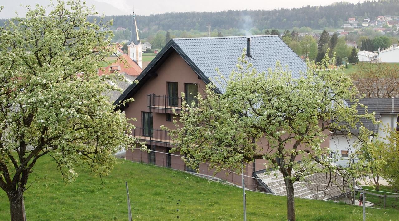 Križe Bed & Breakfast Base Camp מראה חיצוני תמונה