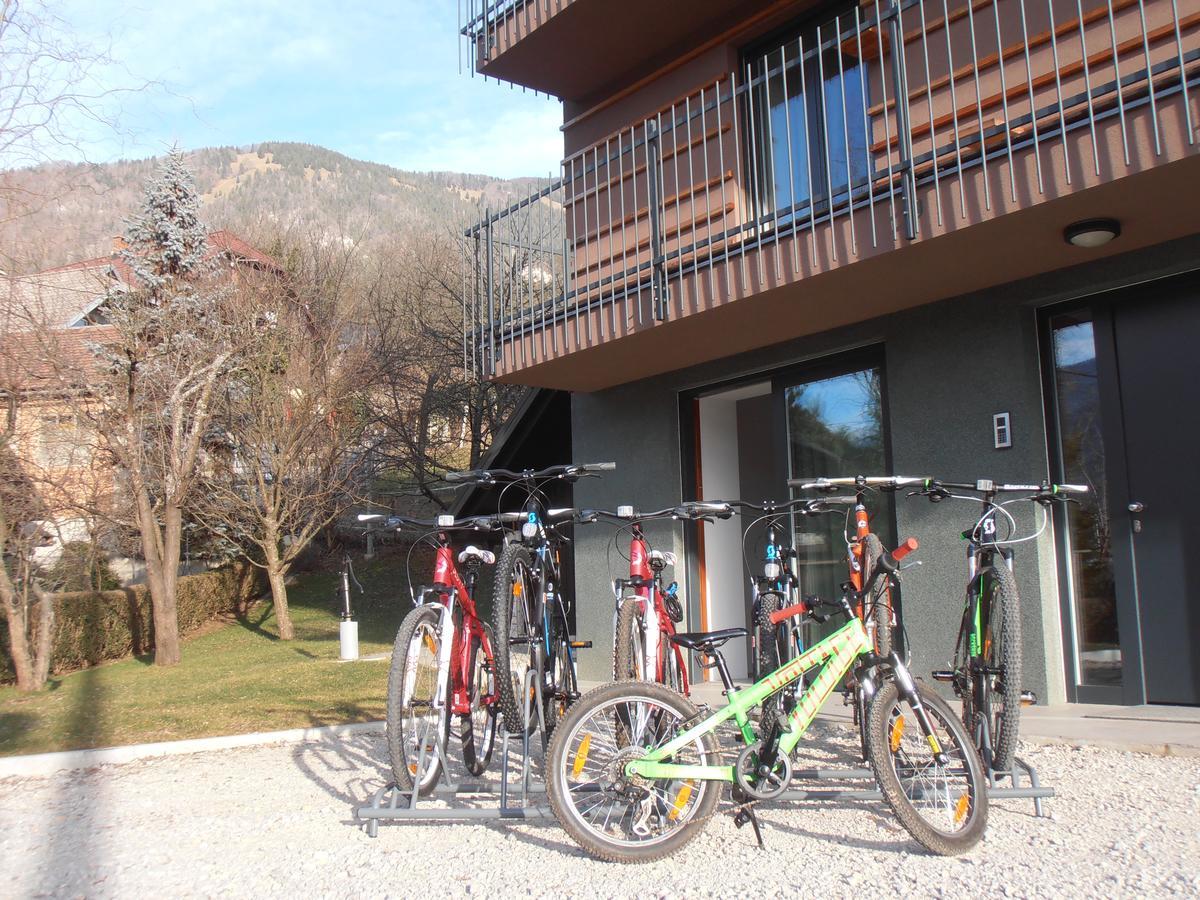 Križe Bed & Breakfast Base Camp מראה חיצוני תמונה